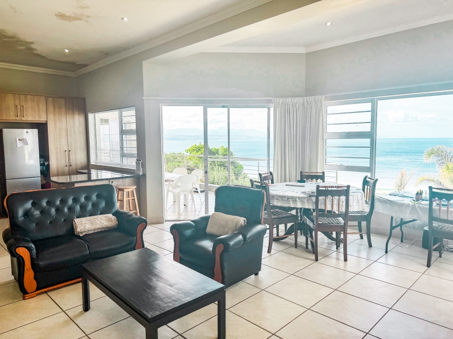 To Let 3 Bedroom Property for Rent in Signal Hill Western Cape